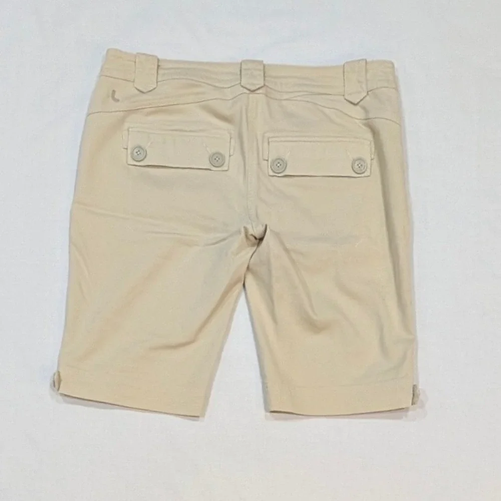 Lole Women Beige Khaki Stretch Bermuda Shorts UPF Quick Dry Size 12